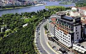 Mövenpick Istanbul Hotel Golden Horn